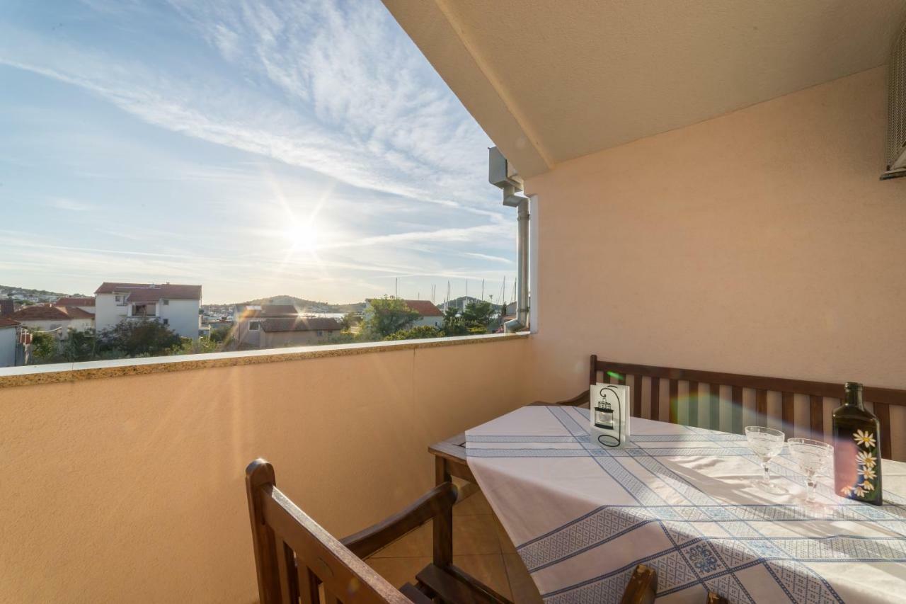 Apartments Jakovcev Бетина Екстериор снимка