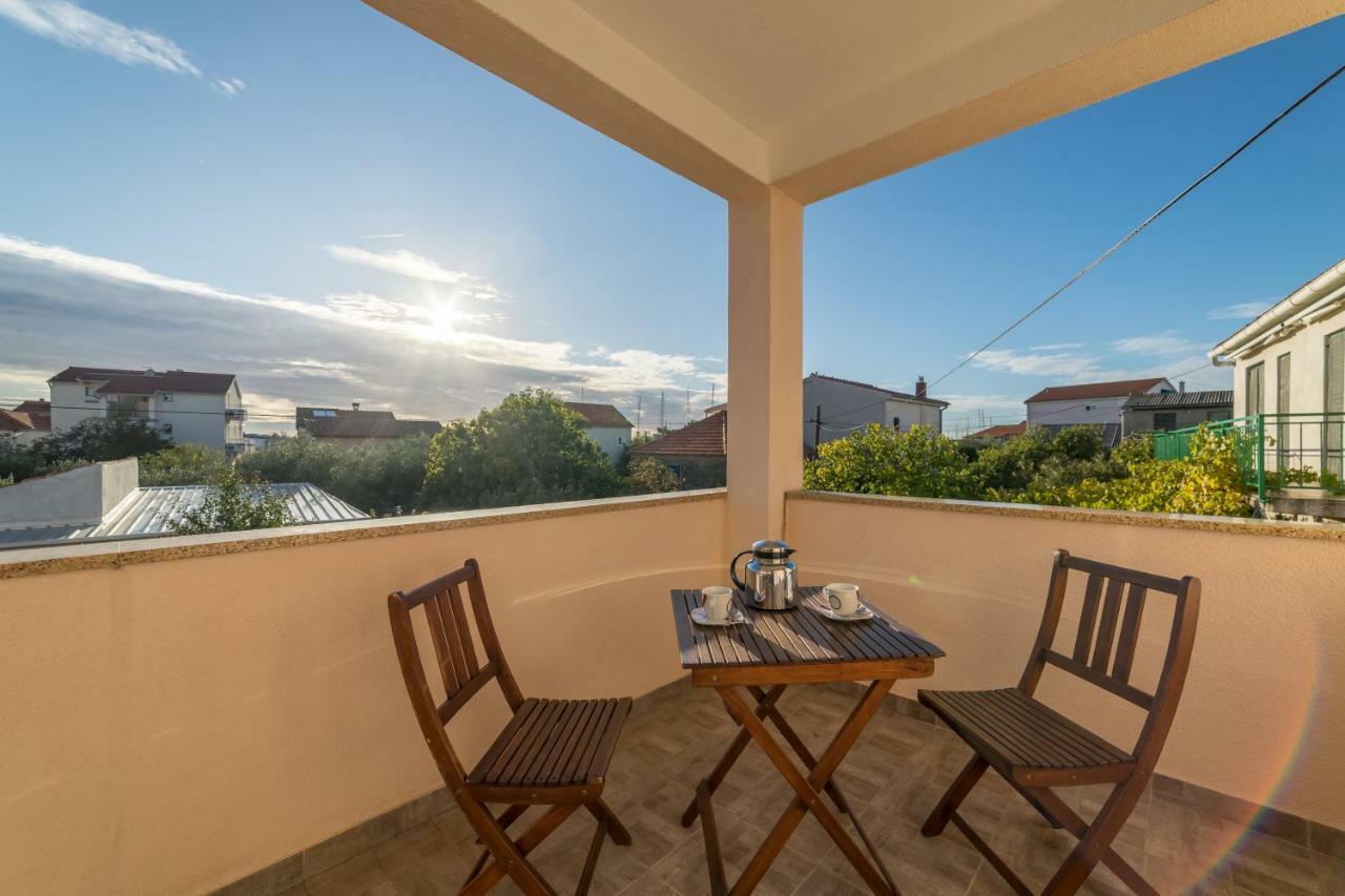 Apartments Jakovcev Бетина Екстериор снимка