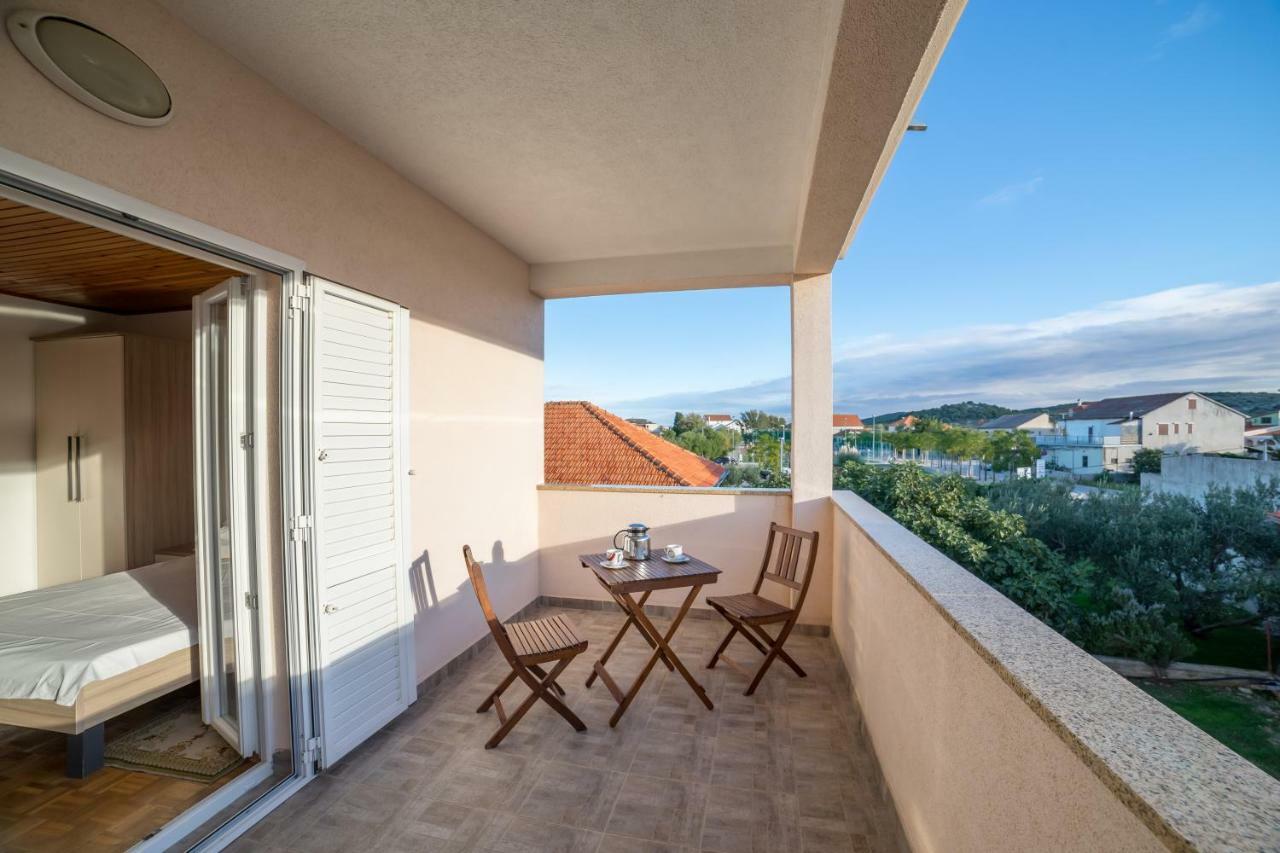 Apartments Jakovcev Бетина Екстериор снимка